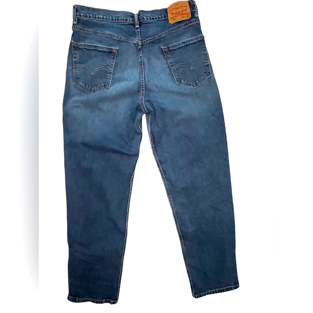 Levi’s 550 Men’s size 36/33 jeans/relaxed fit/medium wash/denim